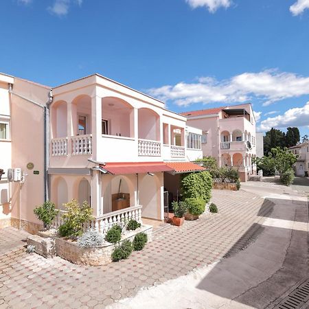 Rooms Malic Петркане Екстериор снимка